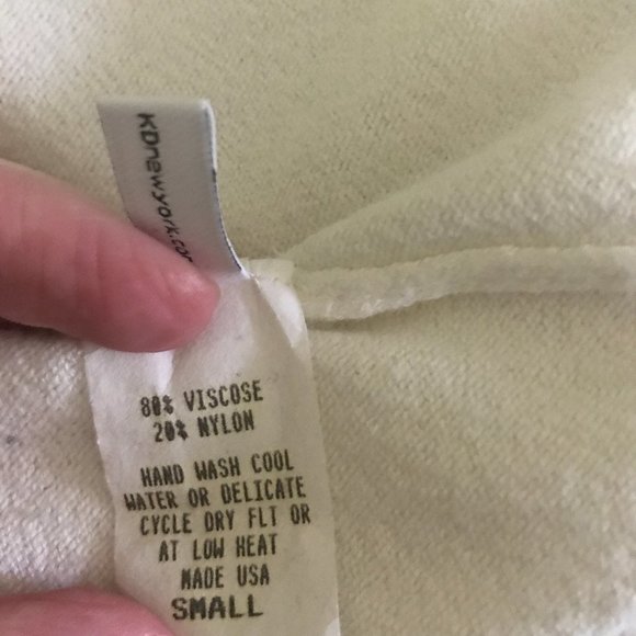 kd dance New York White Scoop Neck Knit Dress - Picture 4 of 5